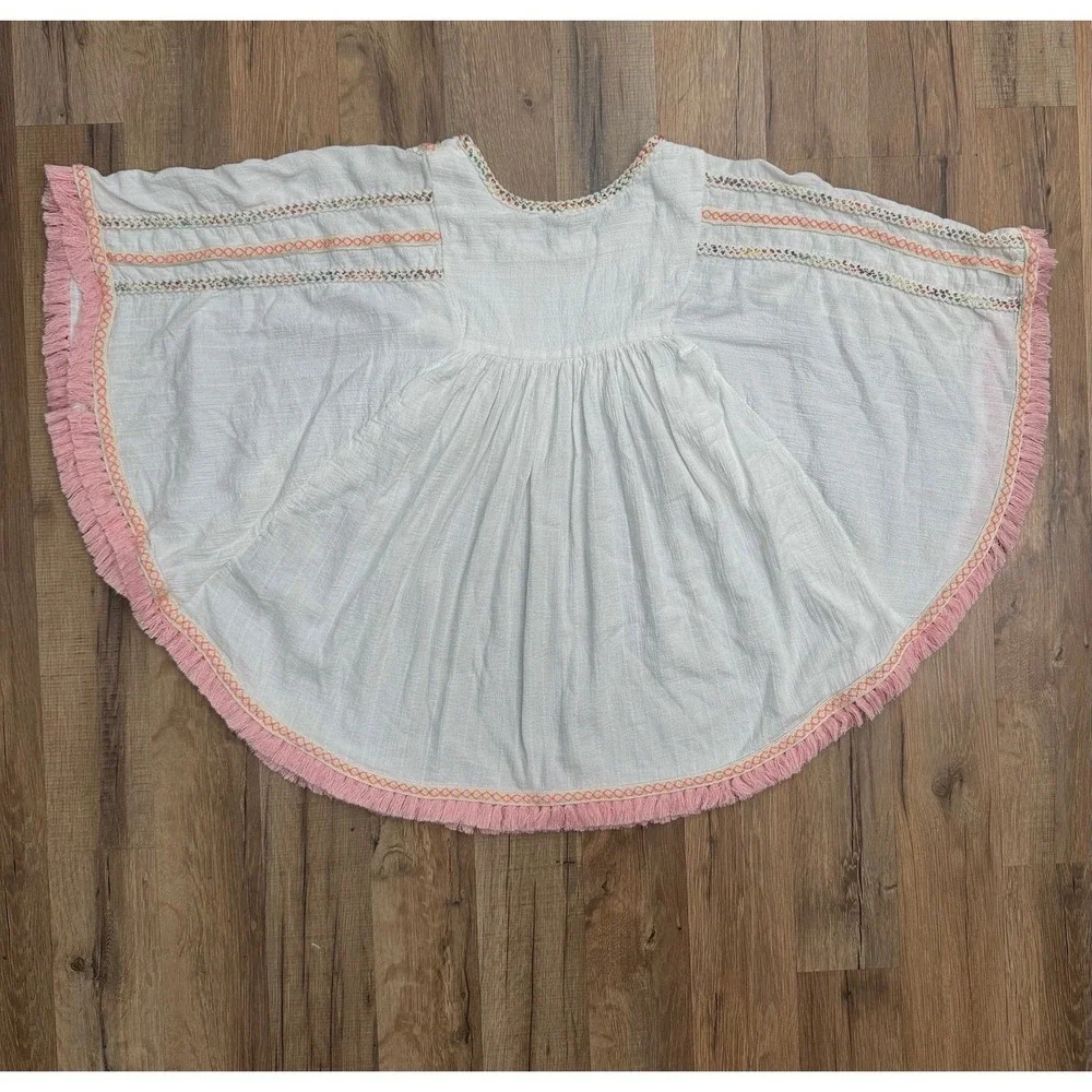 Cat & Jack Girls Boho Poncho Top Size M 7/8 White Embroidered Fringe‎ Cotton